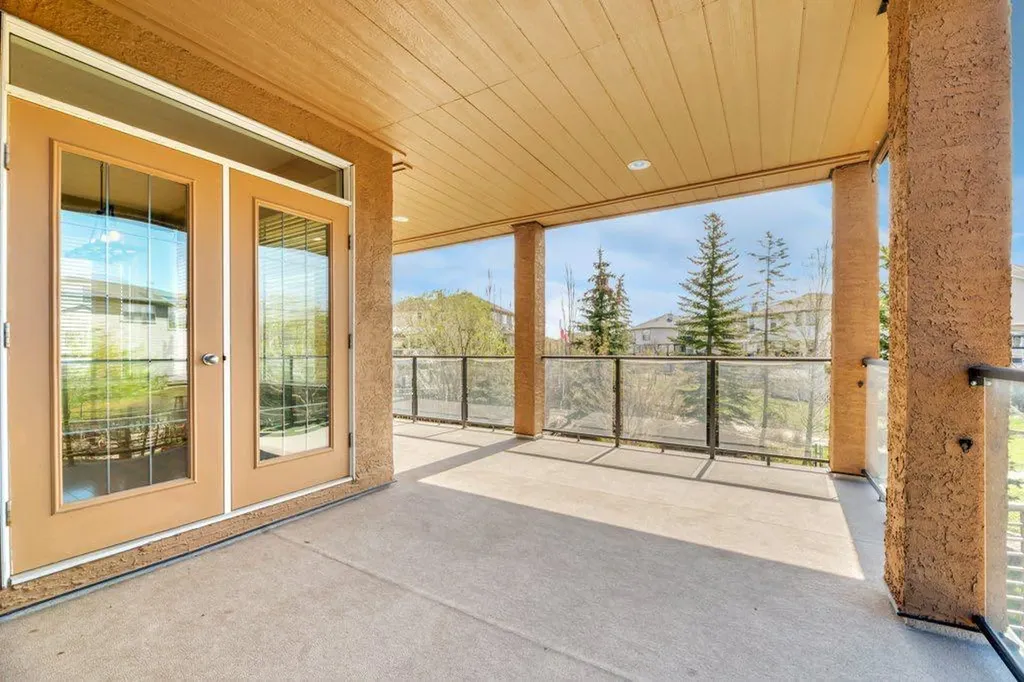 168 West Creek Court Chestermere AB T1X 1L8