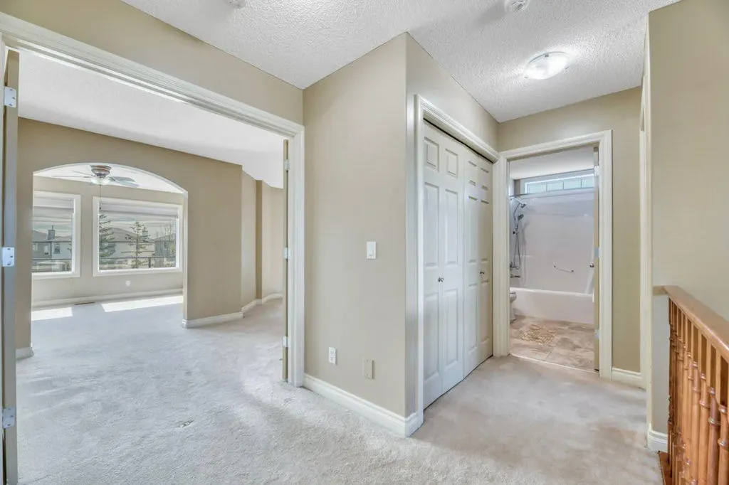 168 West Creek Court Chestermere AB T1X 1L8