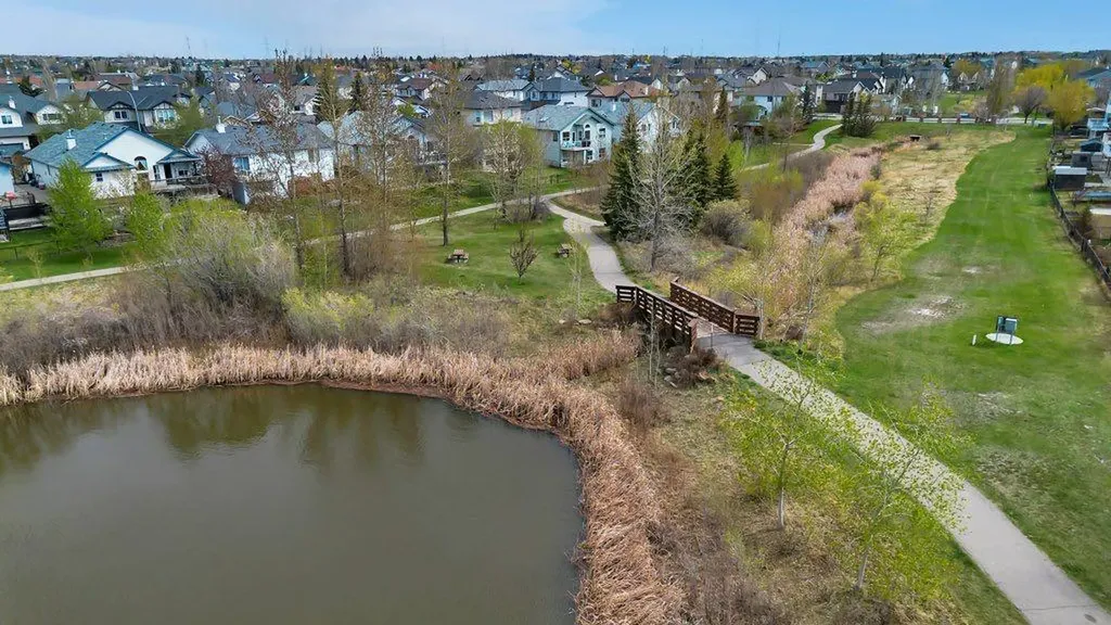 168 West Creek Court Chestermere AB T1X 1L8