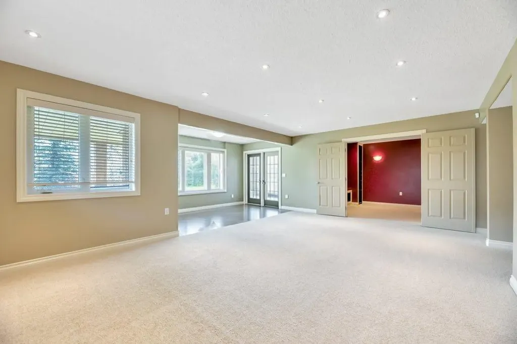 168 West Creek Court Chestermere AB T1X 1L8