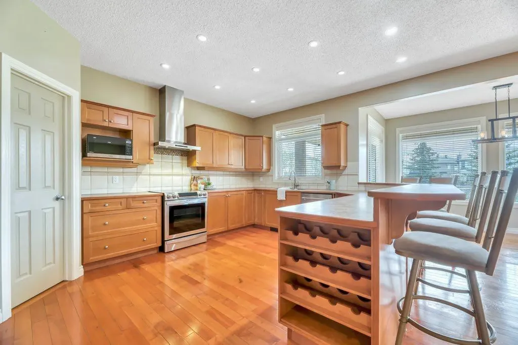 168 West Creek Court Chestermere AB T1X 1L8