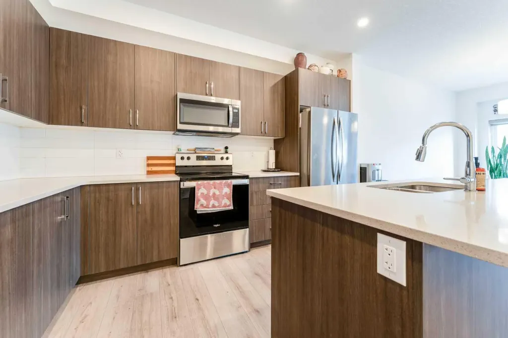 317 Baneberry Way SW Airdrie AB T4B5R9