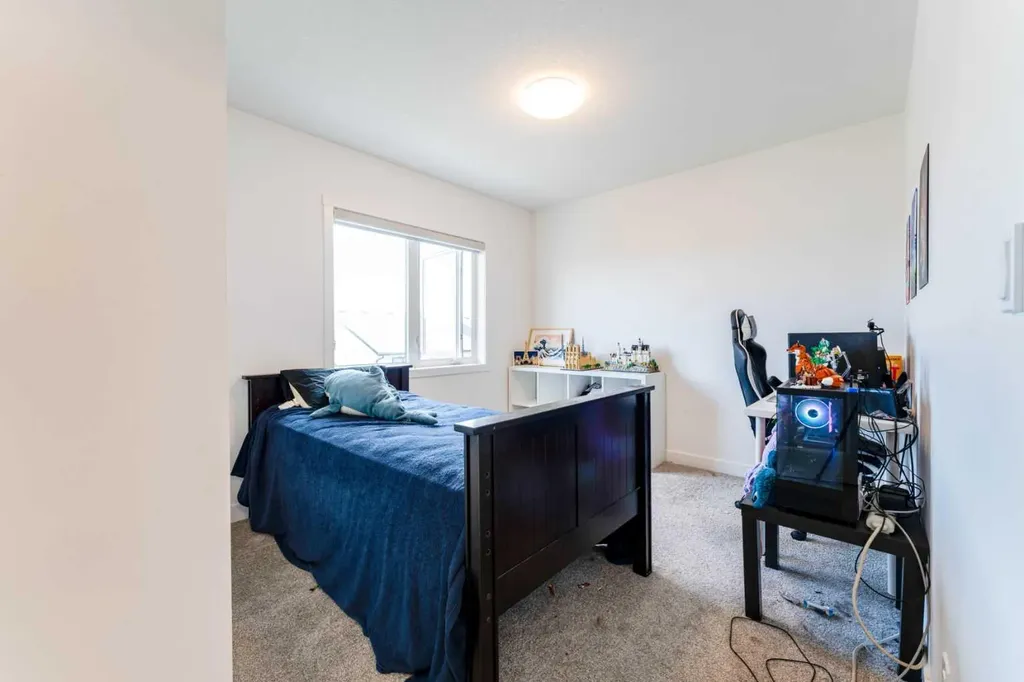 317 Baneberry Way SW Airdrie AB T4B5R9