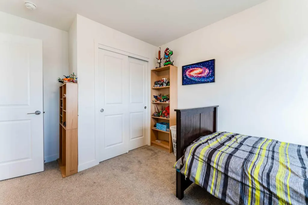 317 Baneberry Way SW Airdrie AB T4B5R9