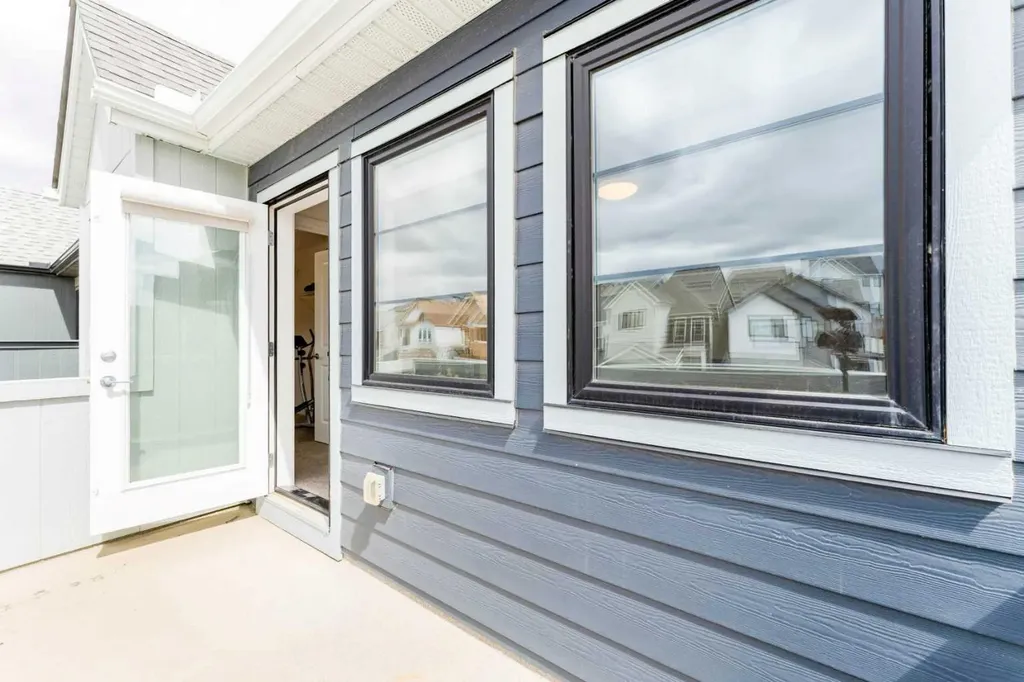 317 Baneberry Way SW Airdrie AB T4B5R9