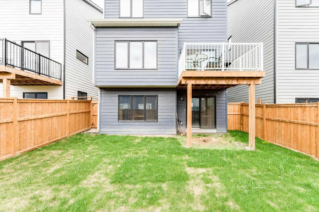 317 Baneberry Way SW Airdrie AB T4B5R9