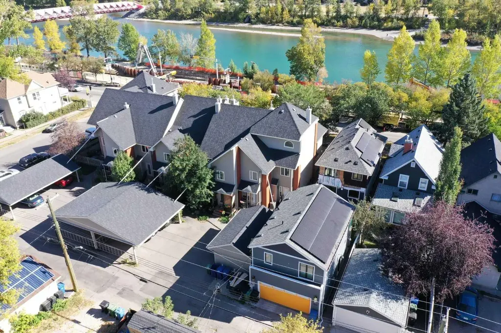 107 9 Street NW Calgary AB T2N0E3