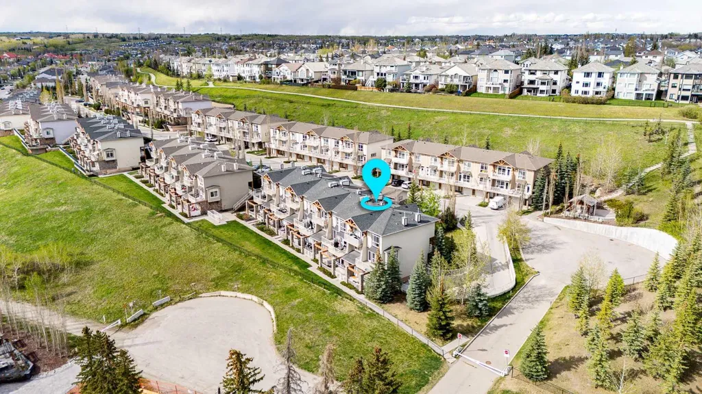 181 Rockyledge View NW Calgary AB T3G 6B1