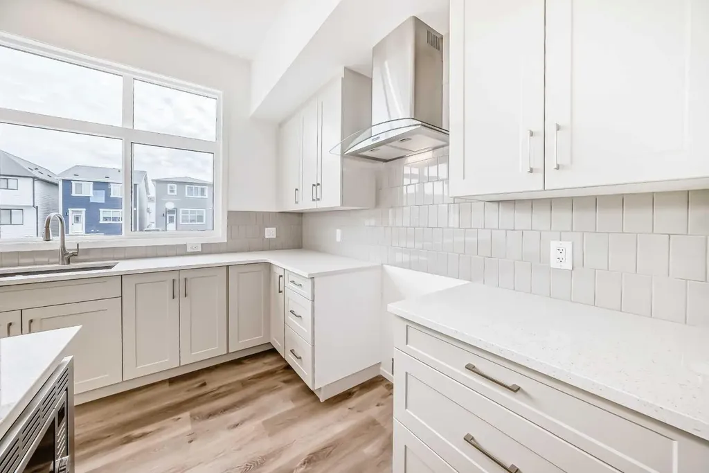 36 Mercado Road SE Calgary AB T3M 3Y4