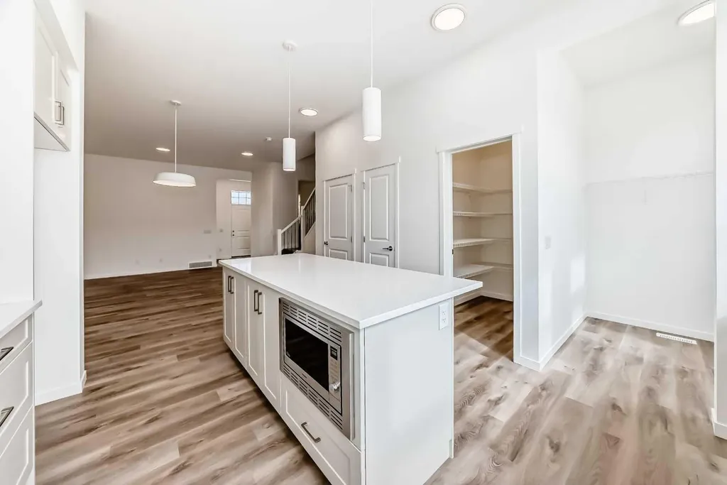36 Mercado Road SE Calgary AB T3M 3Y4