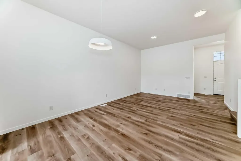36 Mercado Road SE Calgary AB T3M 3Y4