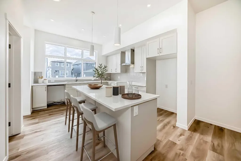 36 Mercado Road SE Calgary AB T3M 3Y4