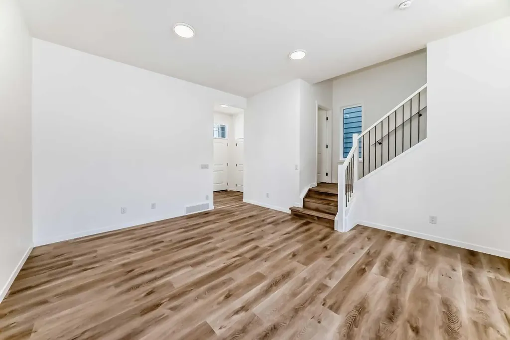36 Mercado Road SE Calgary AB T3M 3Y4