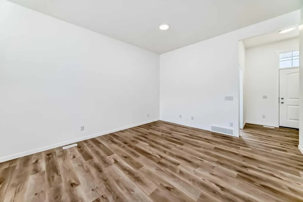 36 Mercado Road SE Calgary AB T3M 3Y4