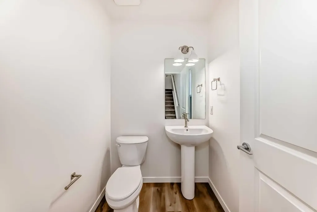 36 Mercado Road SE Calgary AB T3M 3Y4