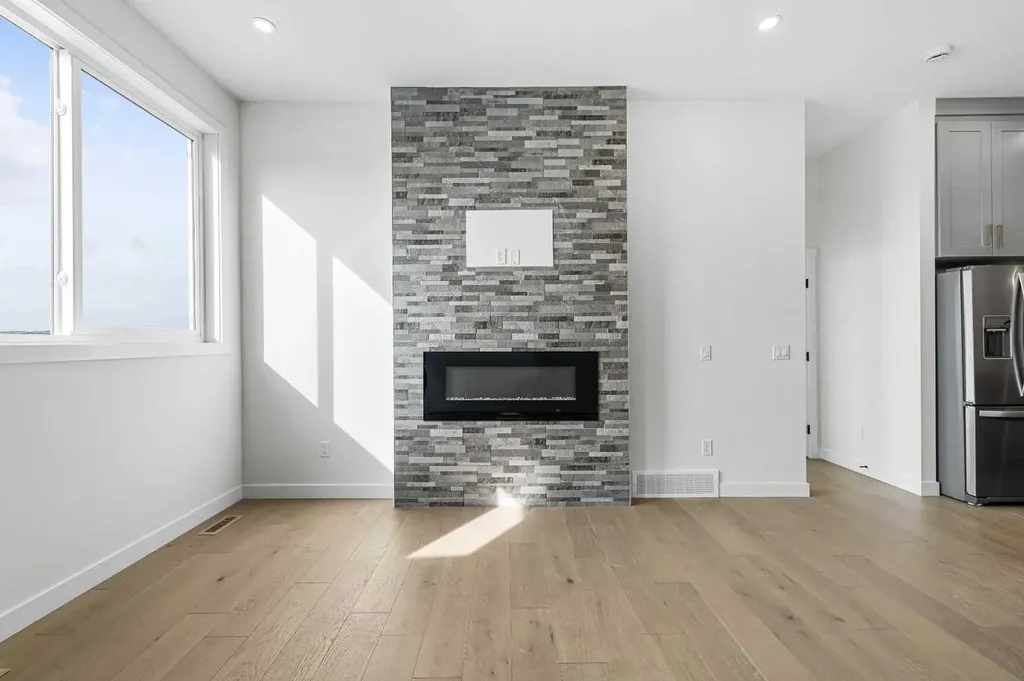 19 Wolf Crescent Okotoks AB T1S 5V1