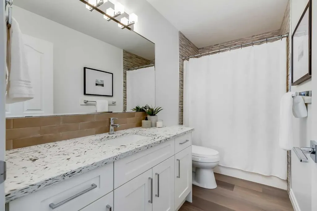 80 Canoe Square SW Airdrie AB T4B2N6