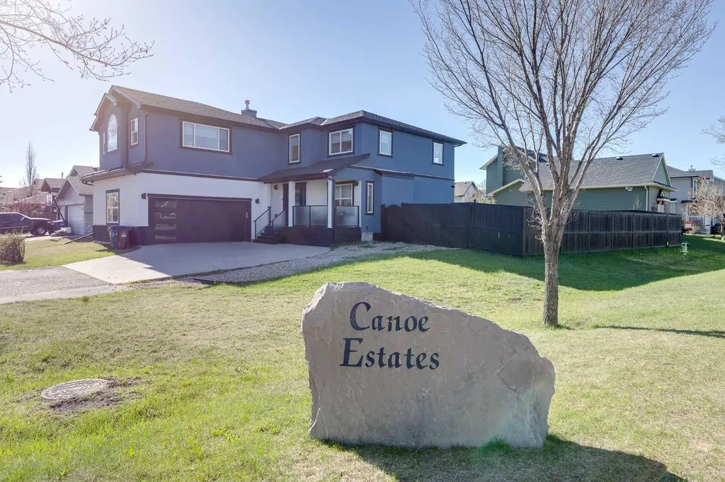 80 Canoe Square SW Airdrie AB T4B2N6