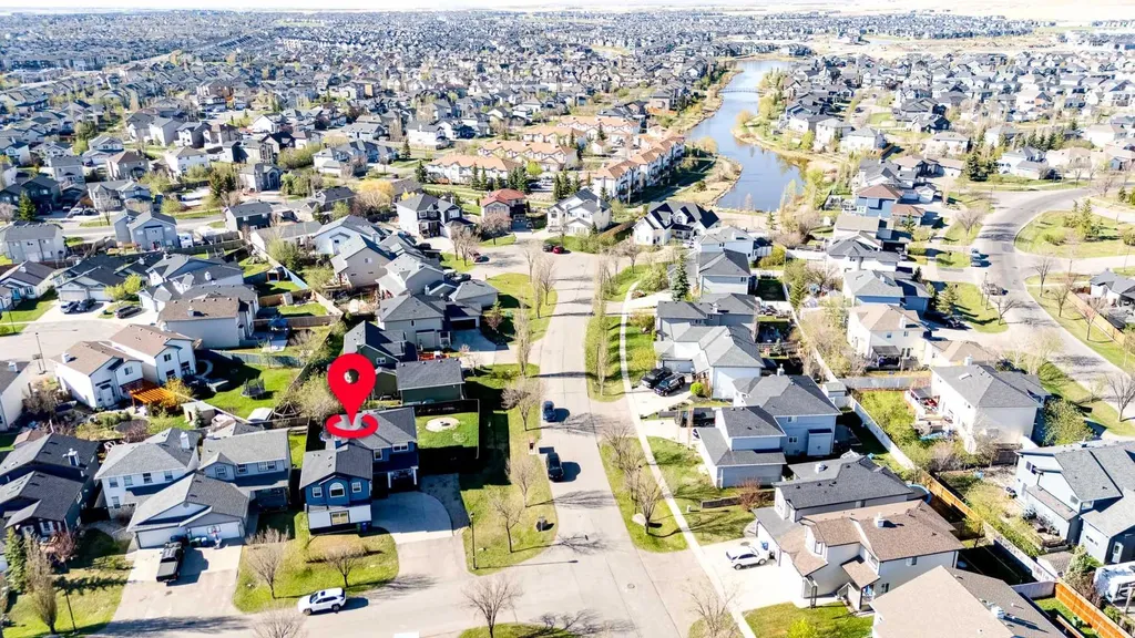 80 Canoe Square SW Airdrie AB T4B2N6