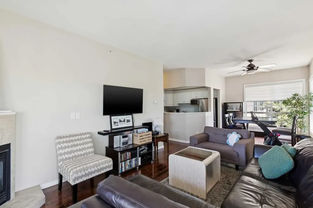 1919 31 Street SW Calgary AB T3E 2M8
