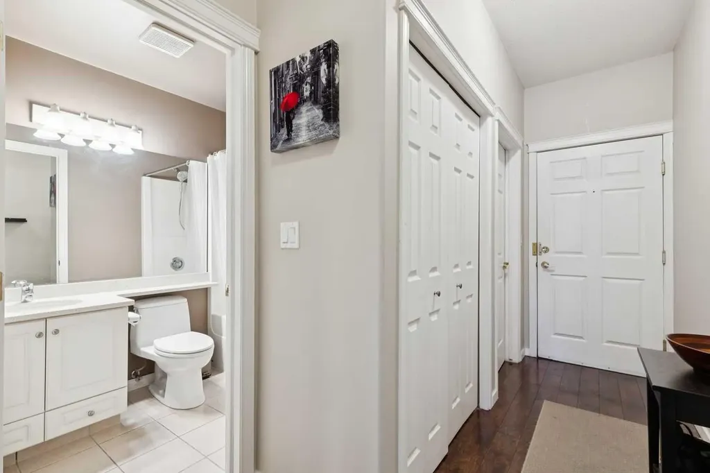 1919 31 Street SW Calgary AB T3E 2M8