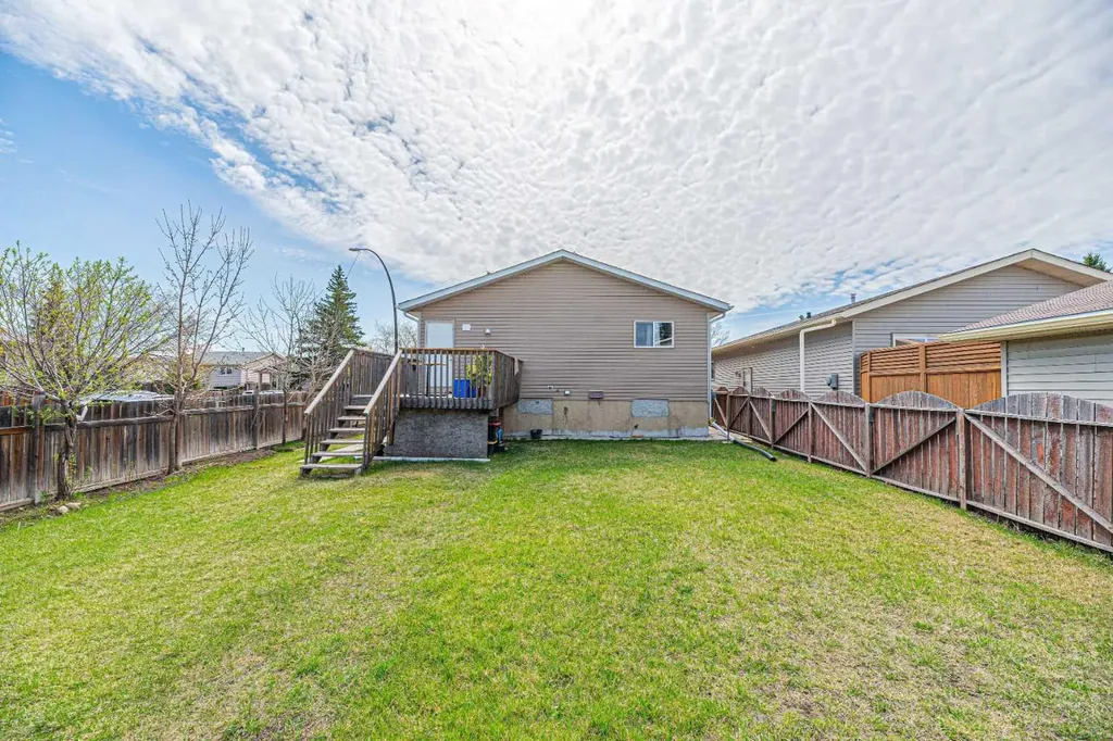43 Abbercove Road SE Calgary AB T2A 6Z1