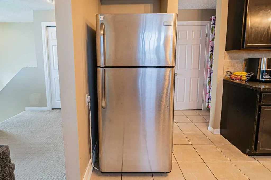 43 Abbercove Road SE Calgary AB T2A 6Z1