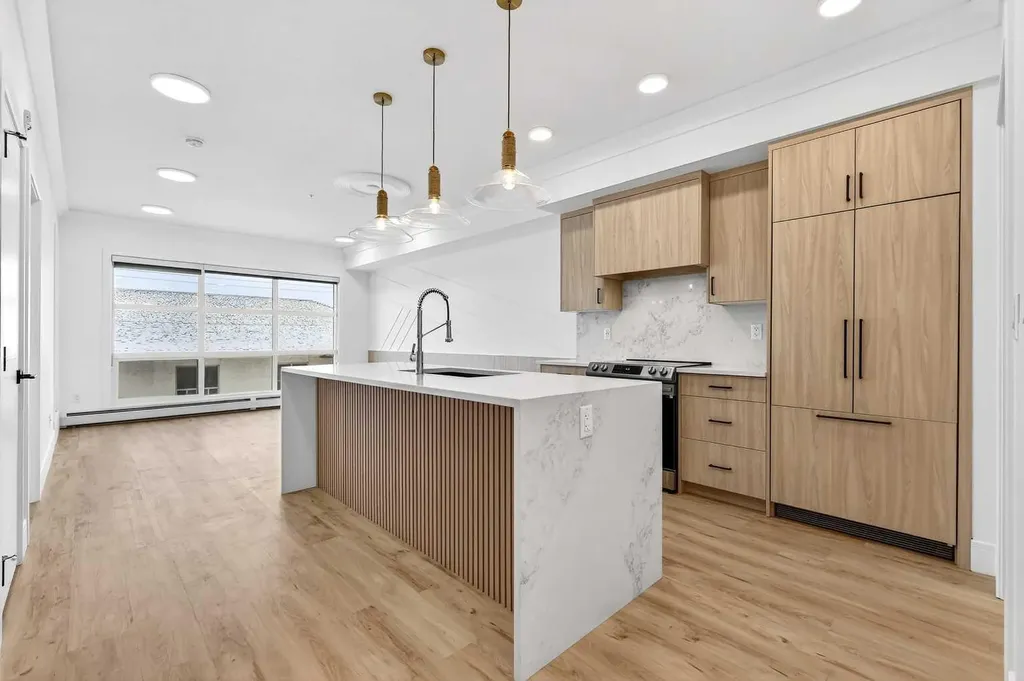 370 Dieppe Drive SW Calgary AB T3E 0E6