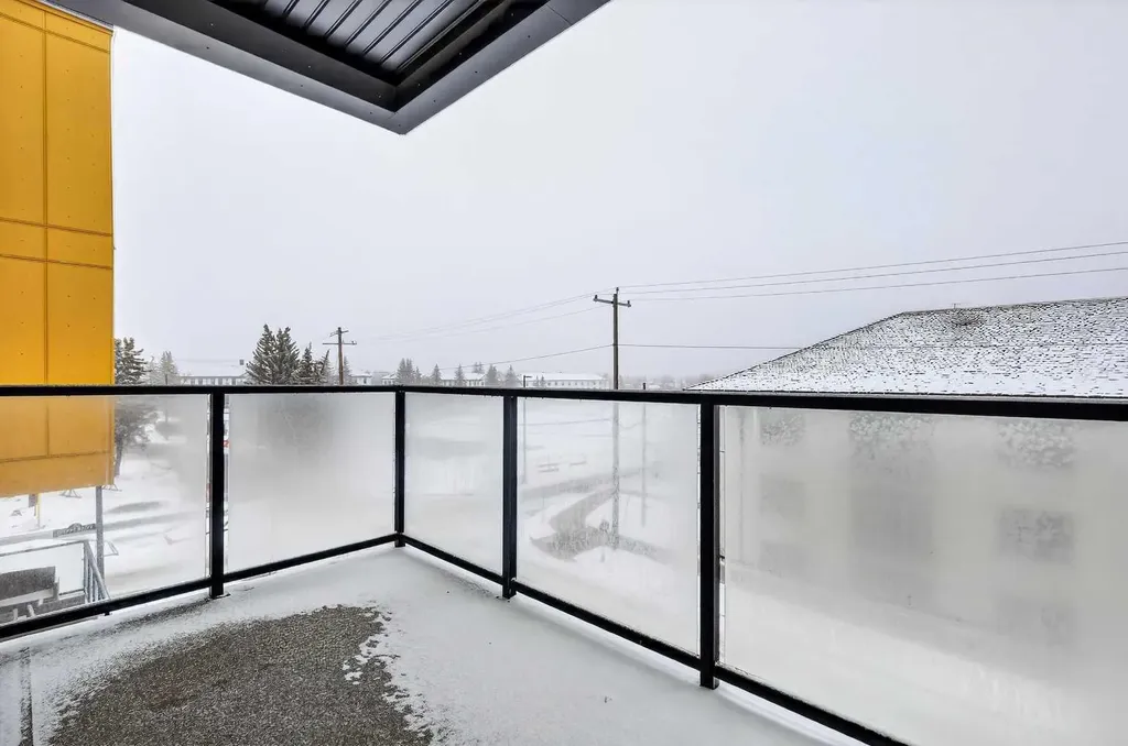 370 Dieppe Drive SW Calgary AB T3E 0E6