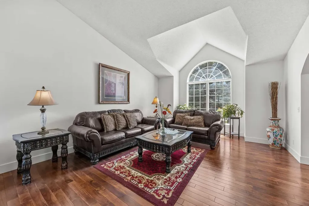 1360 Shawnee Road SW Calgary AB T2Y2T1