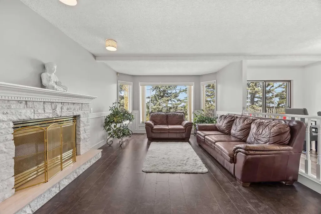 1360 Shawnee Road SW Calgary AB T2Y2T1