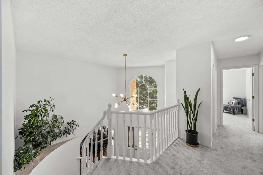 1360 Shawnee Road SW Calgary AB T2Y2T1