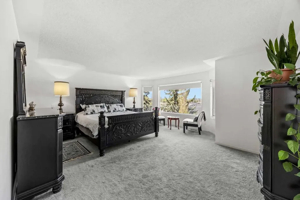 1360 Shawnee Road SW Calgary AB T2Y2T1