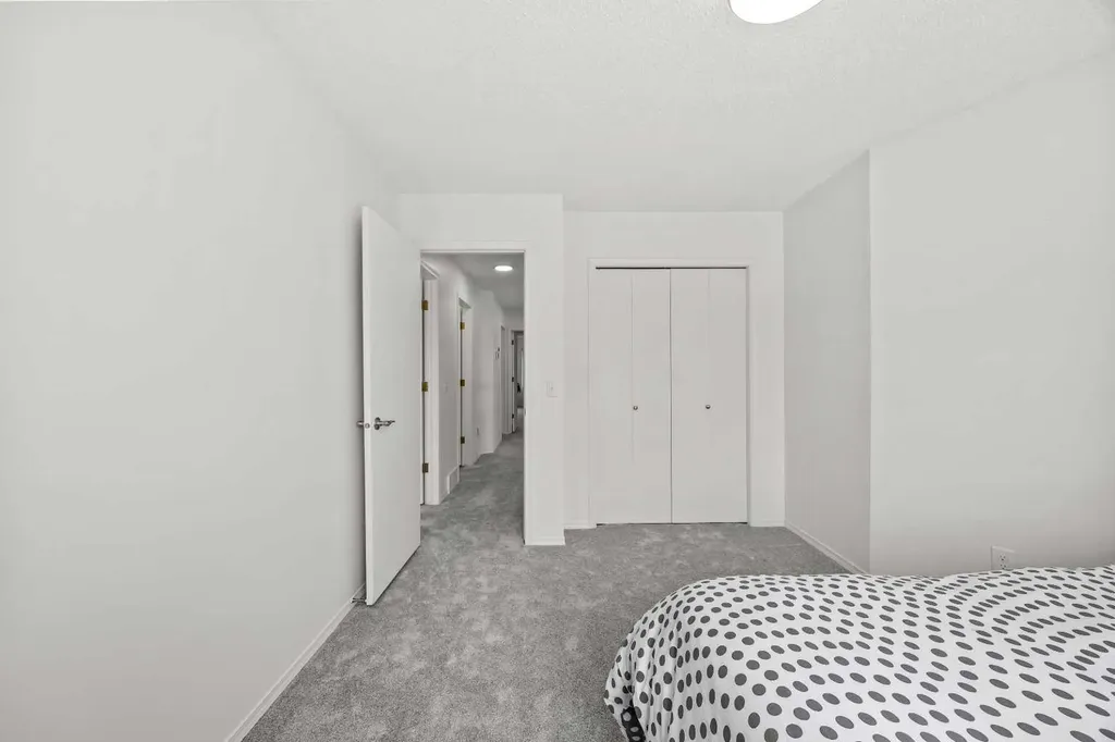 1360 Shawnee Road SW Calgary AB T2Y2T1