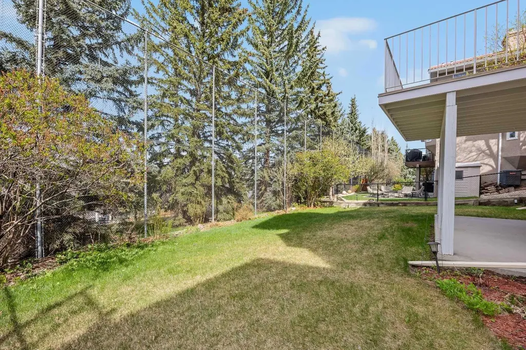 1360 Shawnee Road SW Calgary AB T2Y2T1