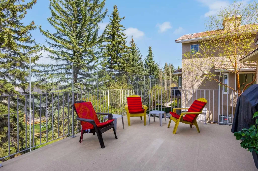 1360 Shawnee Road SW Calgary AB T2Y2T1