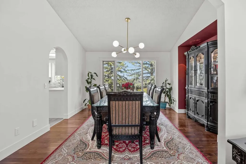 1360 Shawnee Road SW Calgary AB T2Y2T1