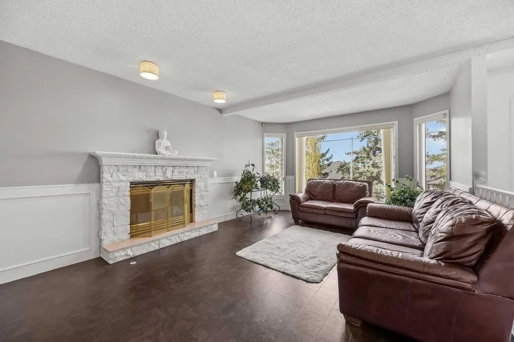 1360 Shawnee Road SW Calgary AB T2Y2T1