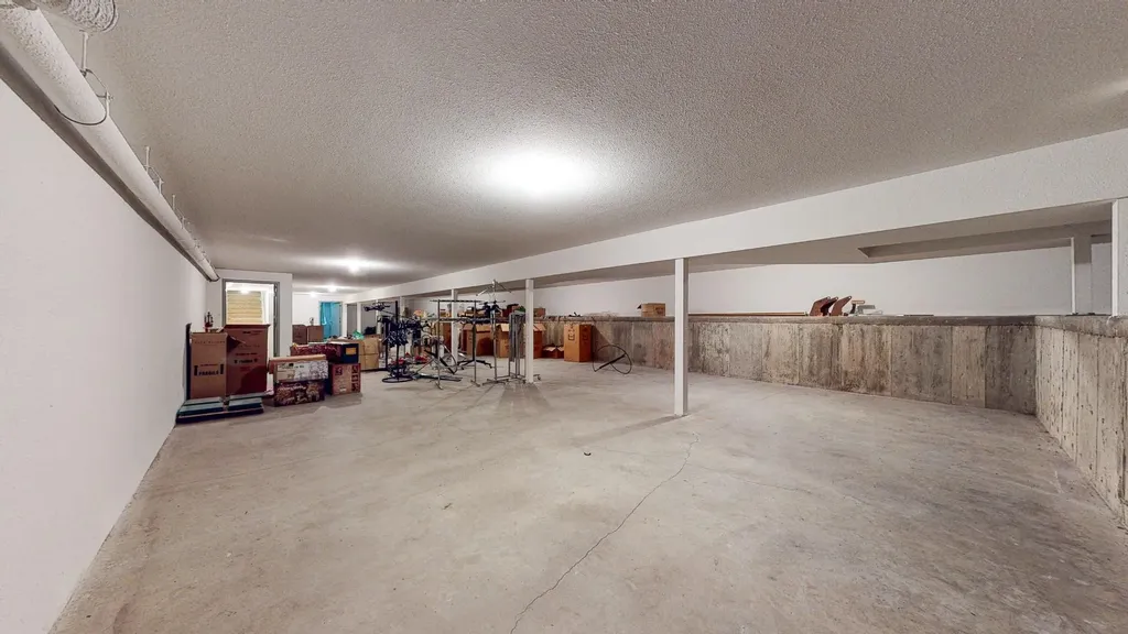 649 3 Street SE Medicine Hat AB T1A 0H4