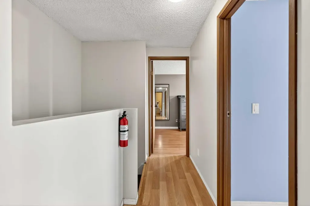 4769 Hubalta Road SE Calgary AB T2B 2N9