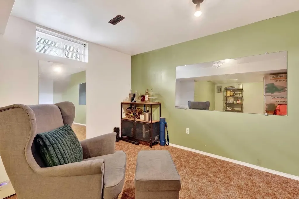 4769 Hubalta Road SE Calgary AB T2B 2N9