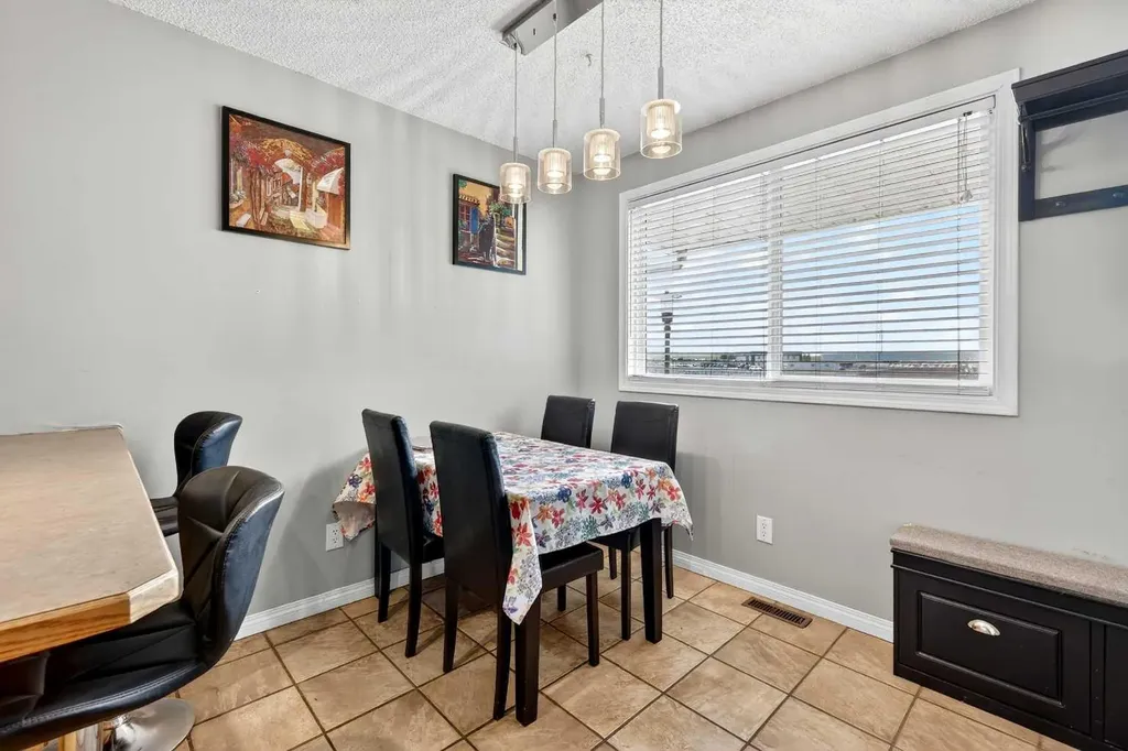 4769 Hubalta Road SE Calgary AB T2B 2N9