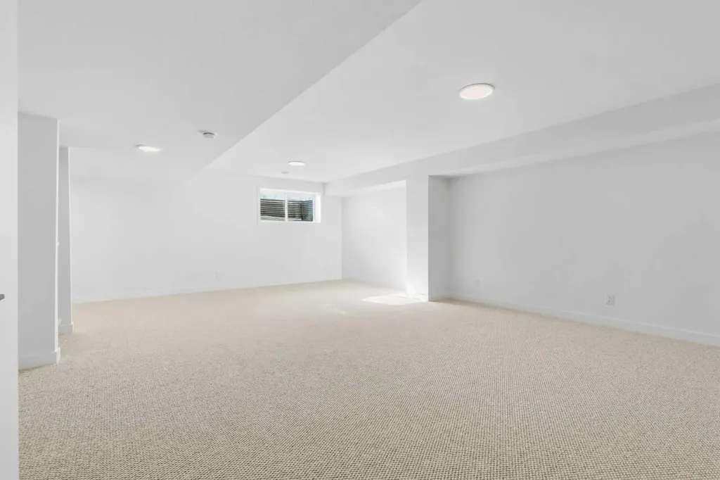 75 Eston Lane SE Calgary AB T2A 0M8
