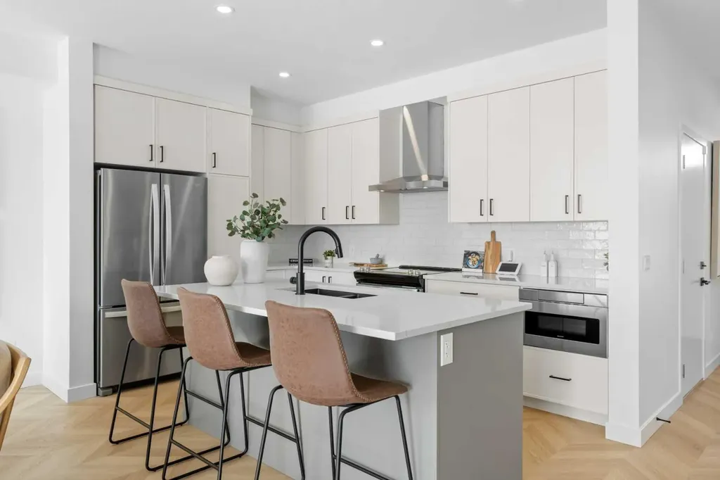 75 Eston Lane SE Calgary AB T2A 0M8