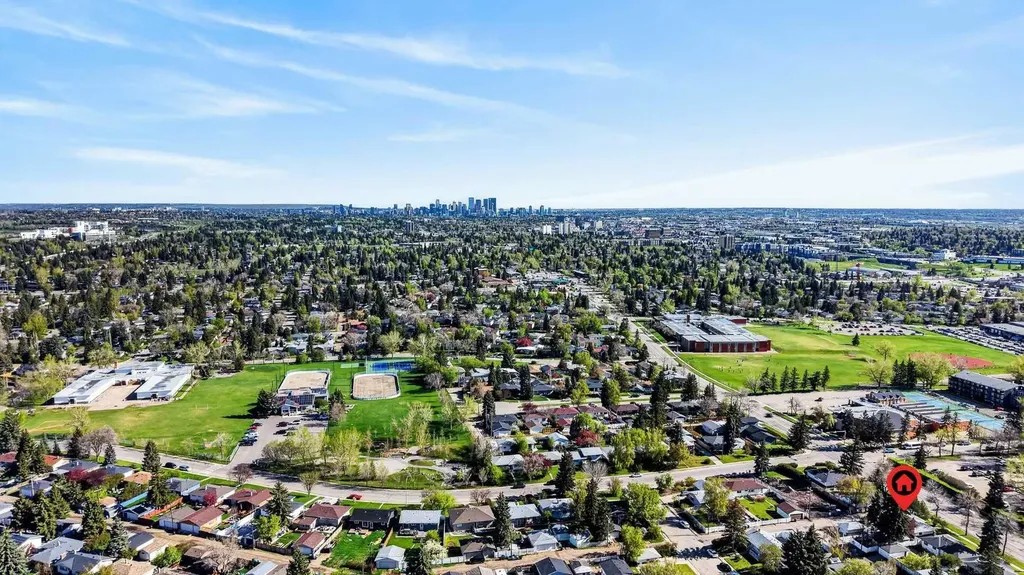 9211 Elbow Drive SW Calgary AB T2V 1L5