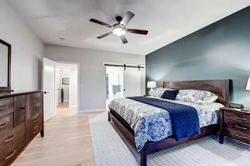 156 Christie Park View SW Calgary AB T3H 2Z5