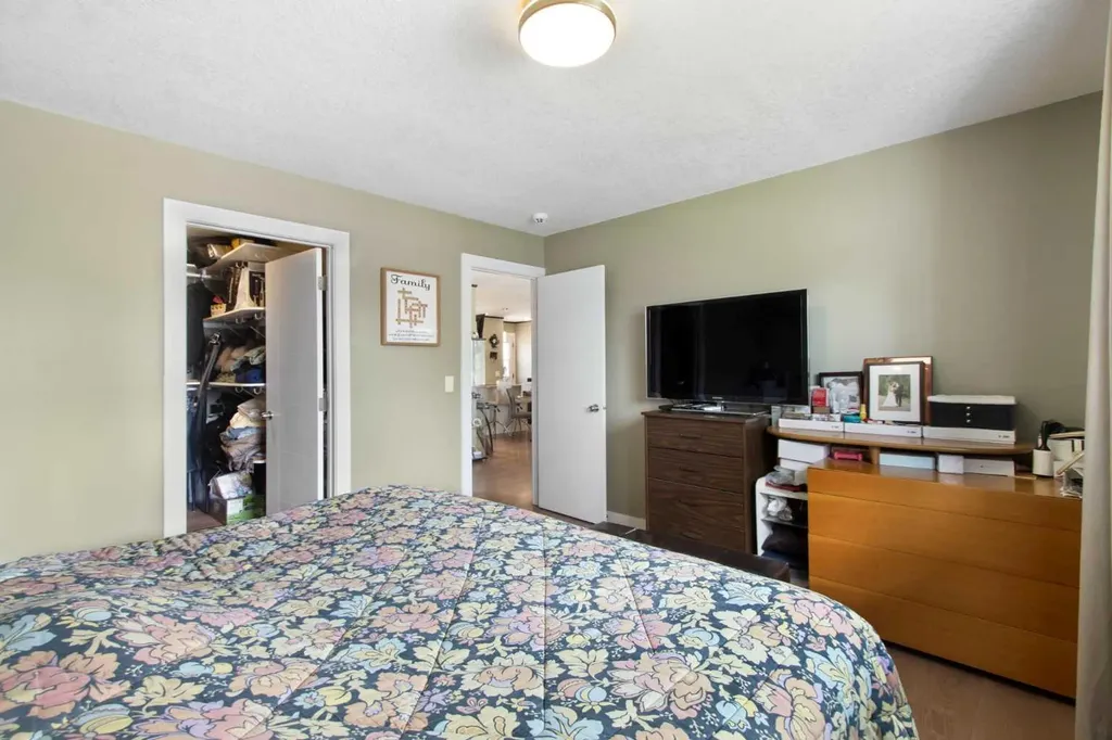 124 Maitland Drive NE Calgary AB T2A 5A5