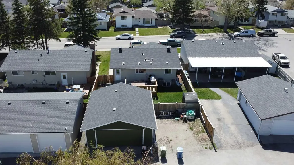 124 Maitland Drive NE Calgary AB T2A 5A5