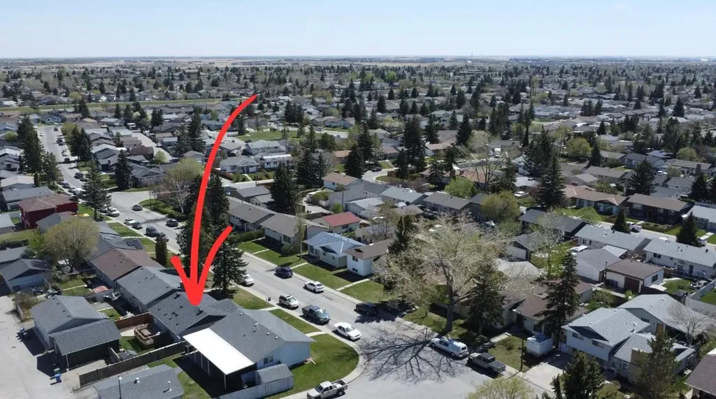 124 Maitland Drive NE Calgary AB T2A 5A5