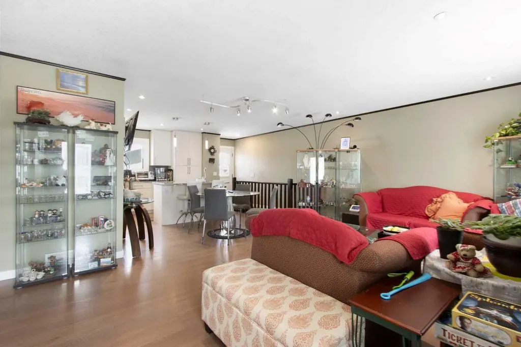 124 Maitland Drive NE Calgary AB T2A 5A5